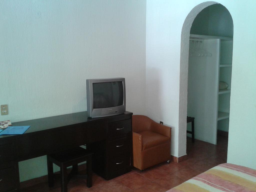 Hotel Fortin De Las Flores Room photo