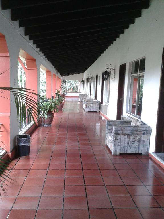 Hotel Fortin De Las Flores Exterior photo